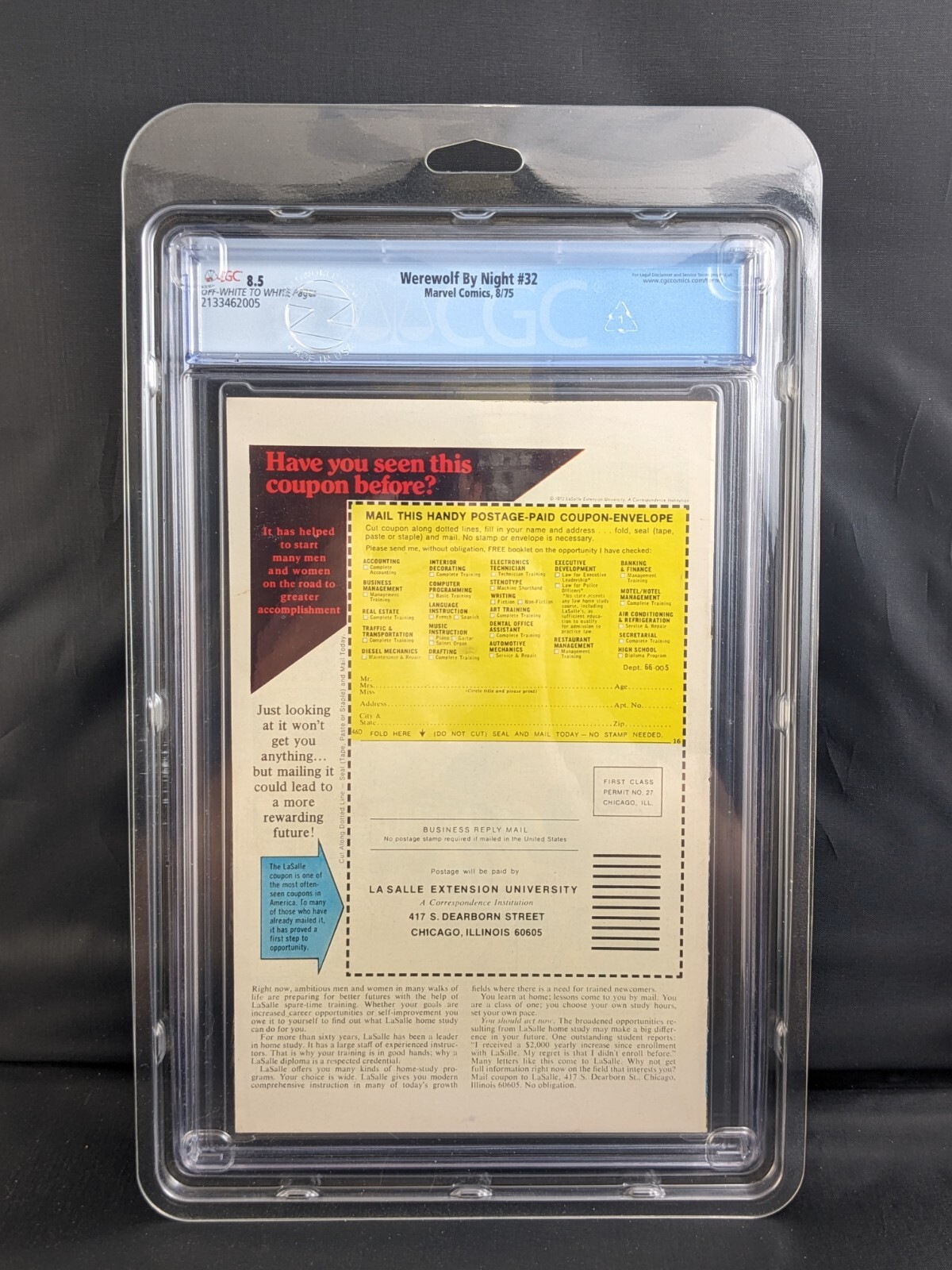 Zoloworld CGC UV Protective Case Slabcase Display Storage Wall Mount