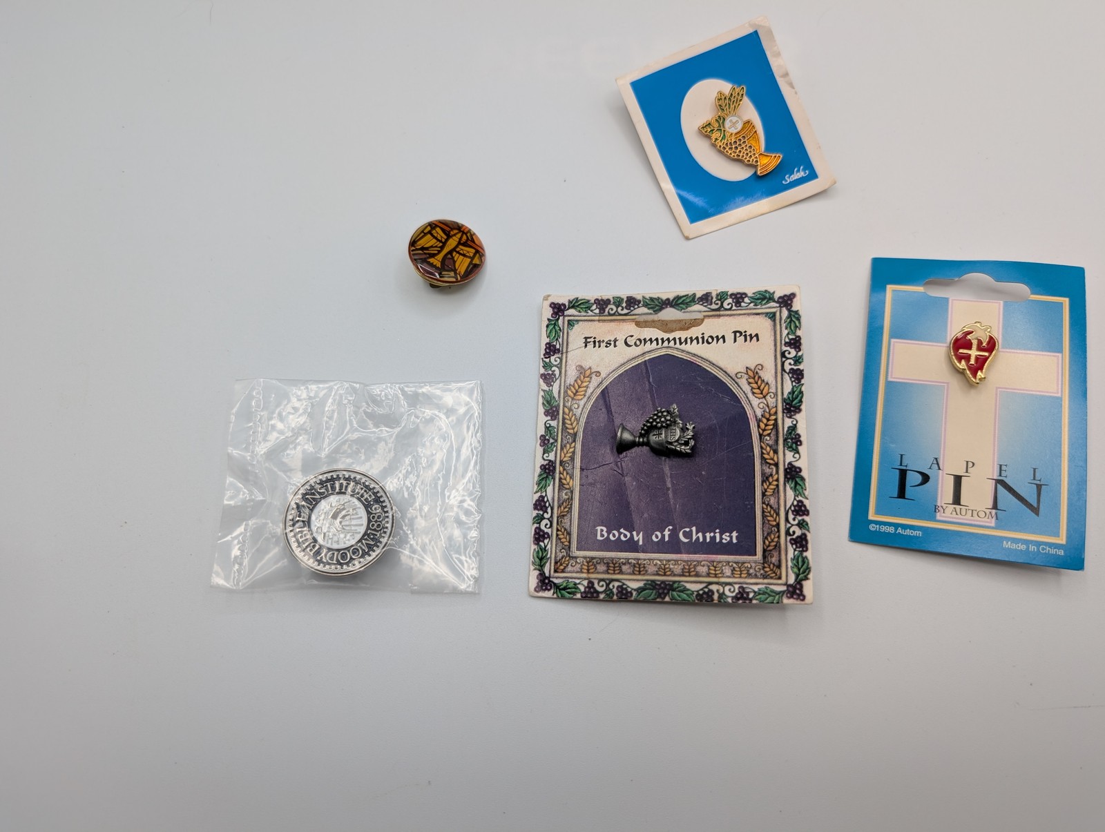 Lot of 5 Religious & Collectible Lapel Pins First Communion Moody Bible Autom