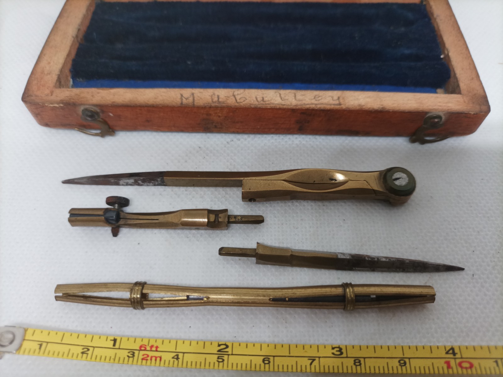 Vintage Wooden Boxed Drawing Instruments Draughtsman's Compass ?