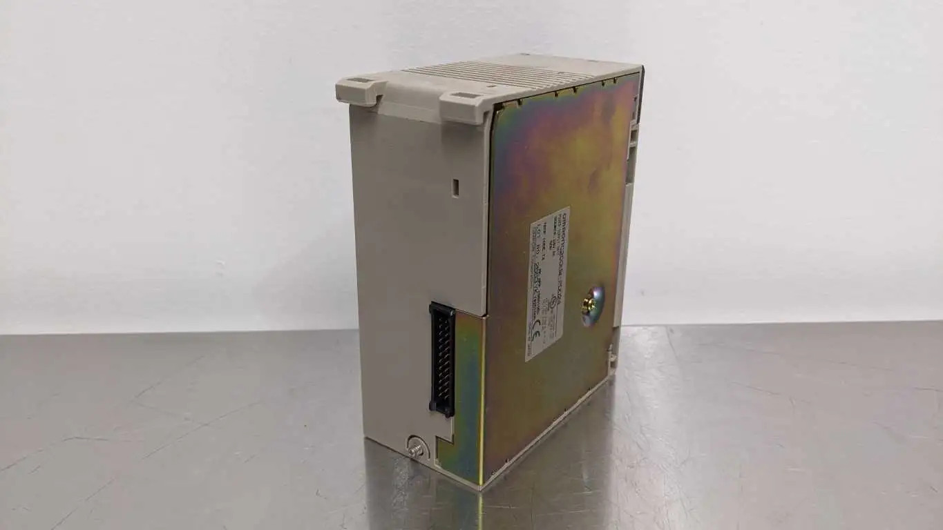 Omron C200HW-PD024 Power Supply Unit 24VDC