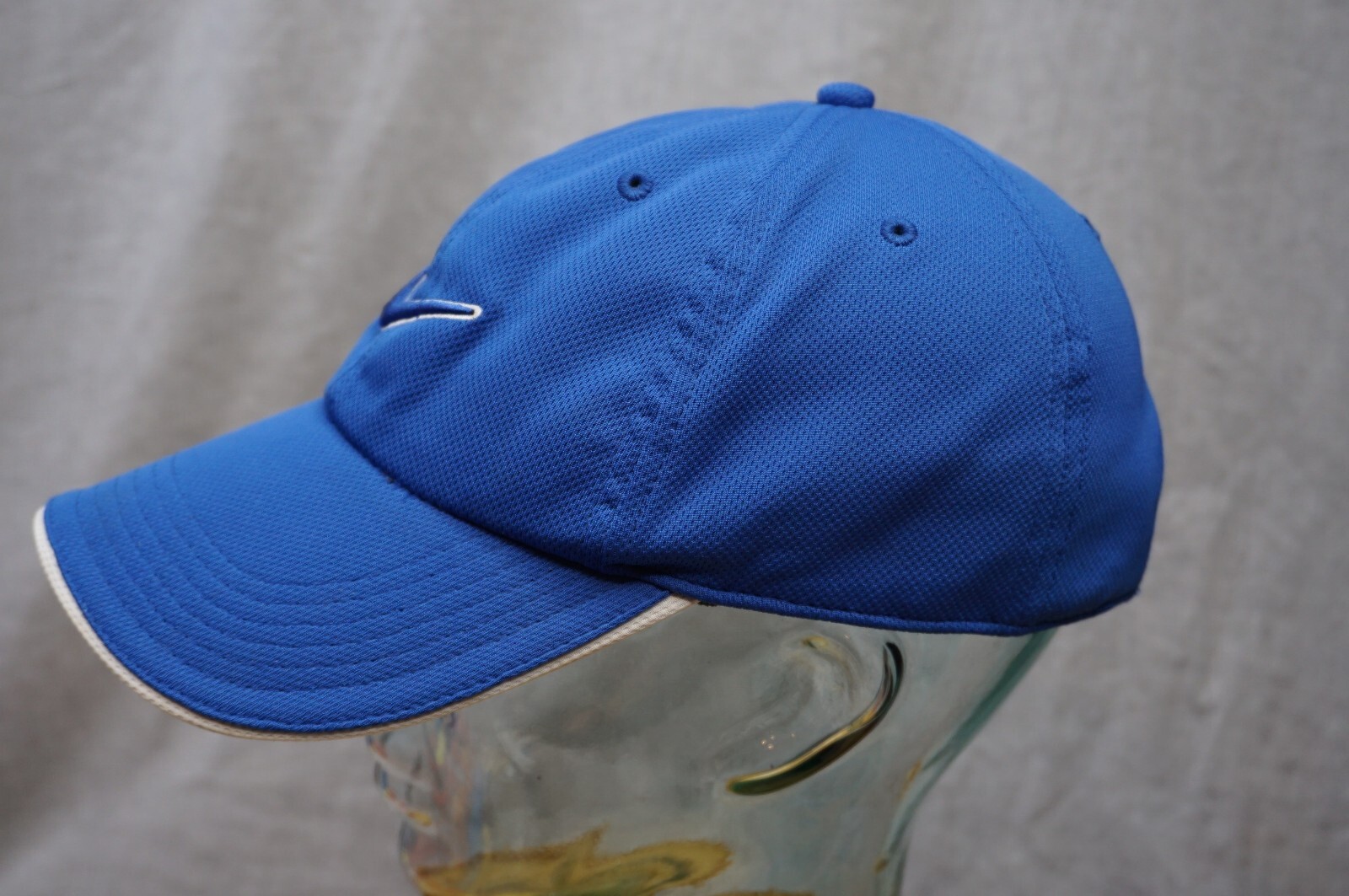 NikeGolf Golf Hat, Cap adjustable Blue Vented embroidered logo blue hook loop