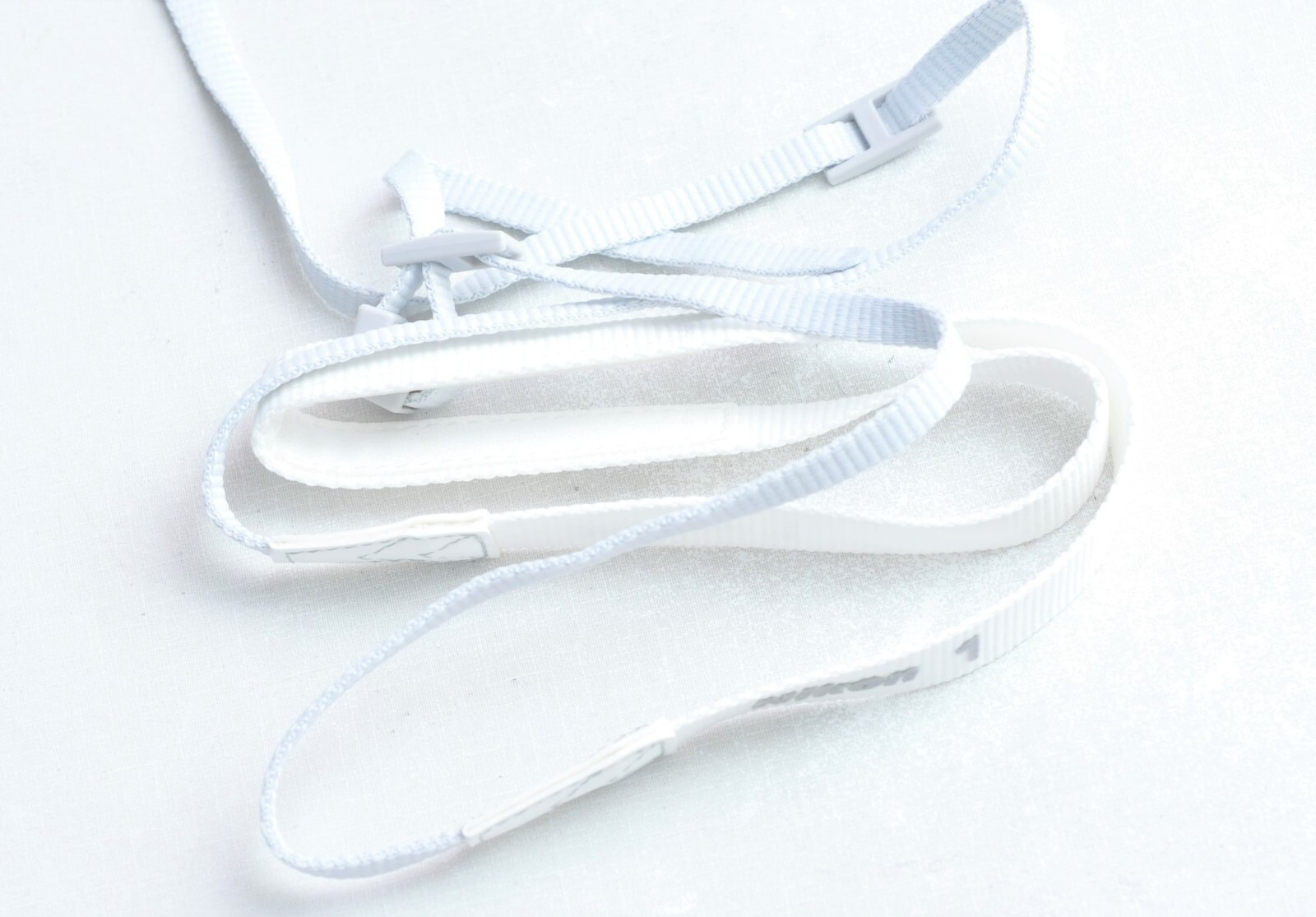 NIKON 1 SLIM CAMERA NECK STRAP WHITE
