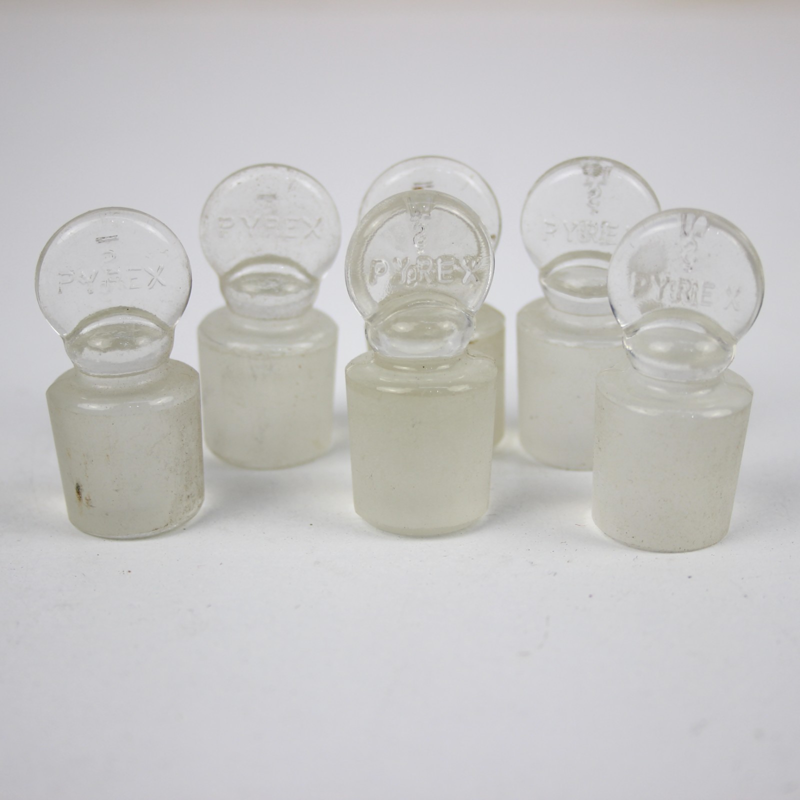 Vintage Pyrex Pennyhead stopper #19 Lot of 6
