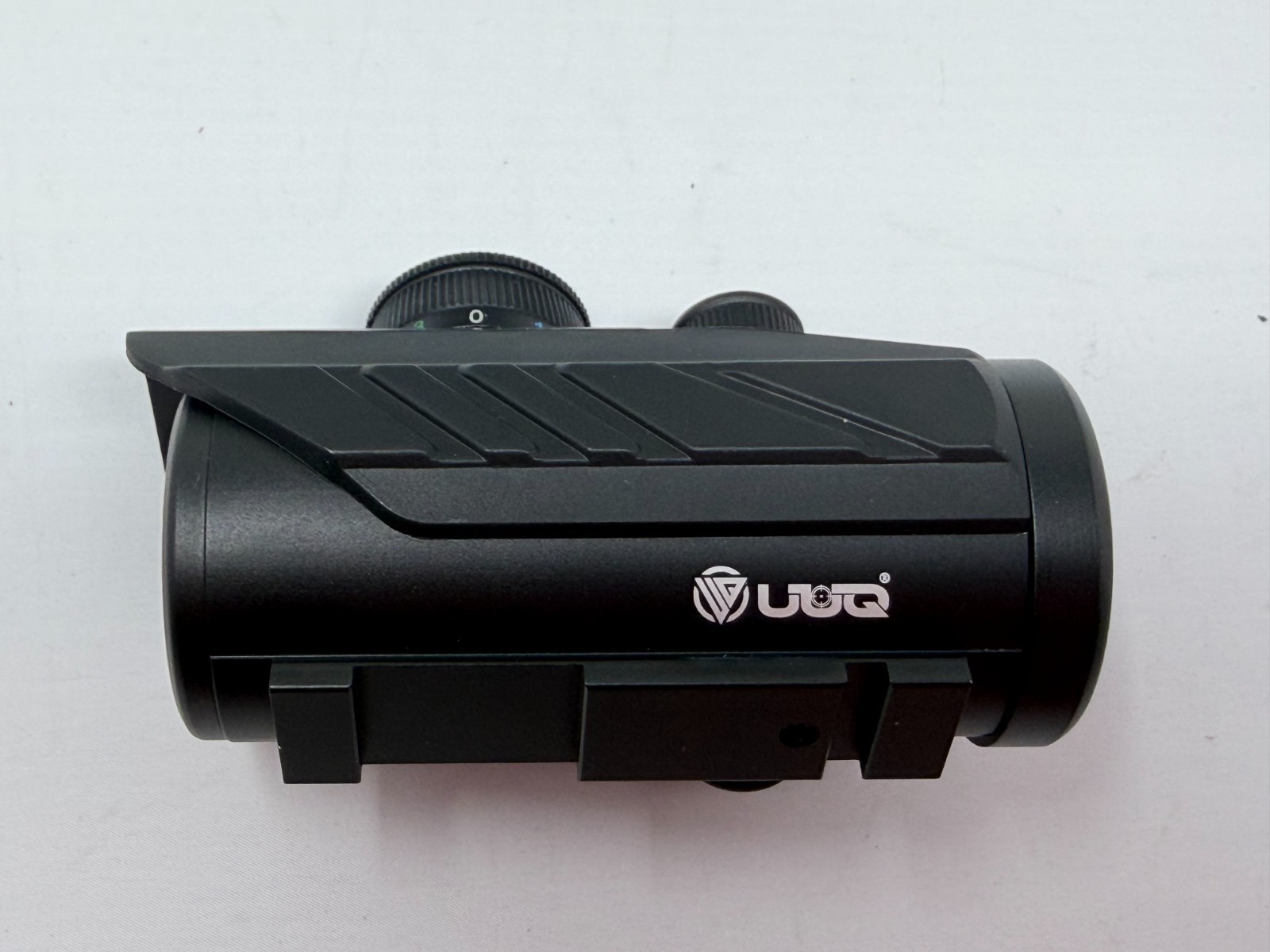 UUQ RGB Red Dot Sight Scope Reflex Optic w/ Case Manual Mounts Battery Untested