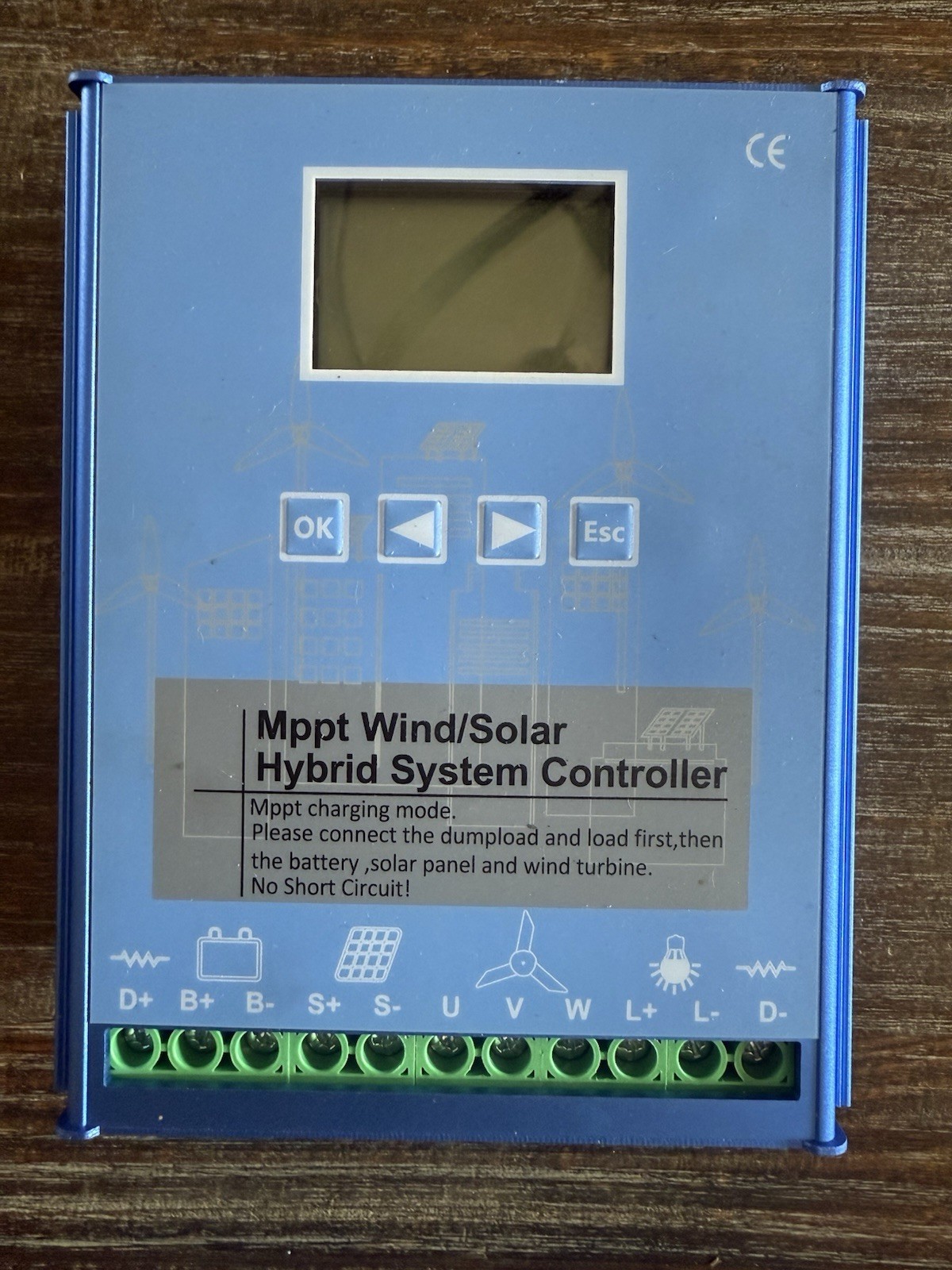 24V 48V MPPT Wind Solar Hybrid Controller Efficient Energy Charge For RV