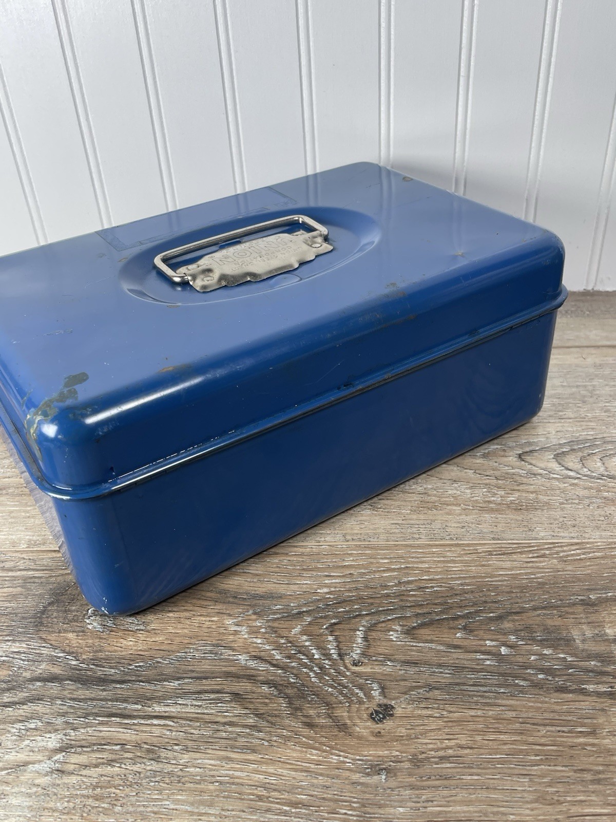 Vintage Union Metal Model 1111 Cash tackle box Blue Fold Out USA NO KEY