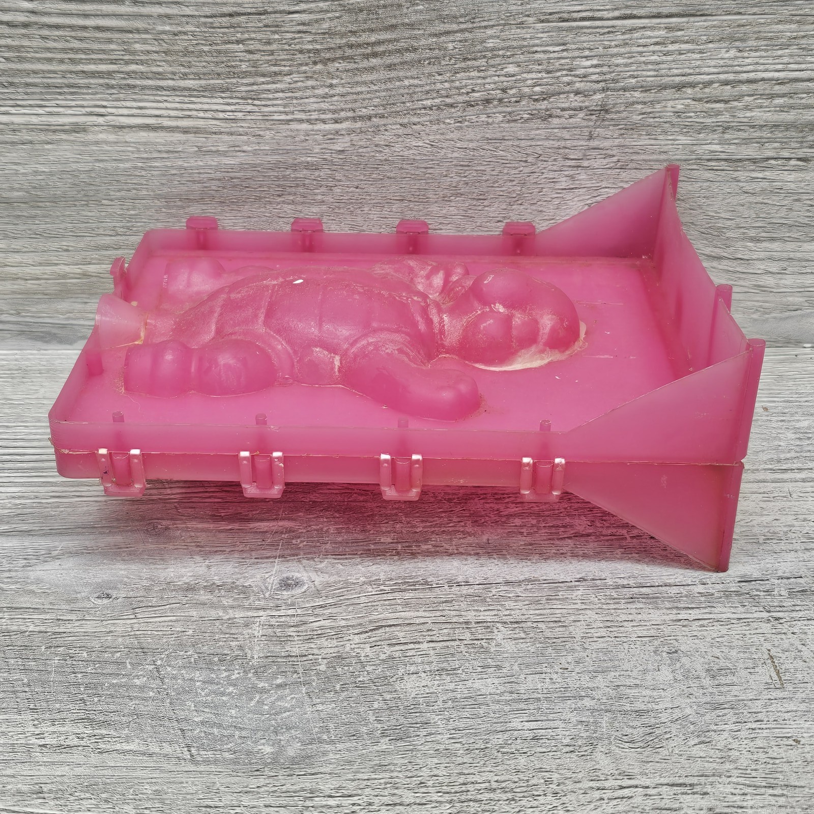 Vintage Snap It Turtle Mold Plastic Ready-Made Casting Craft 11.5 fl oz USA