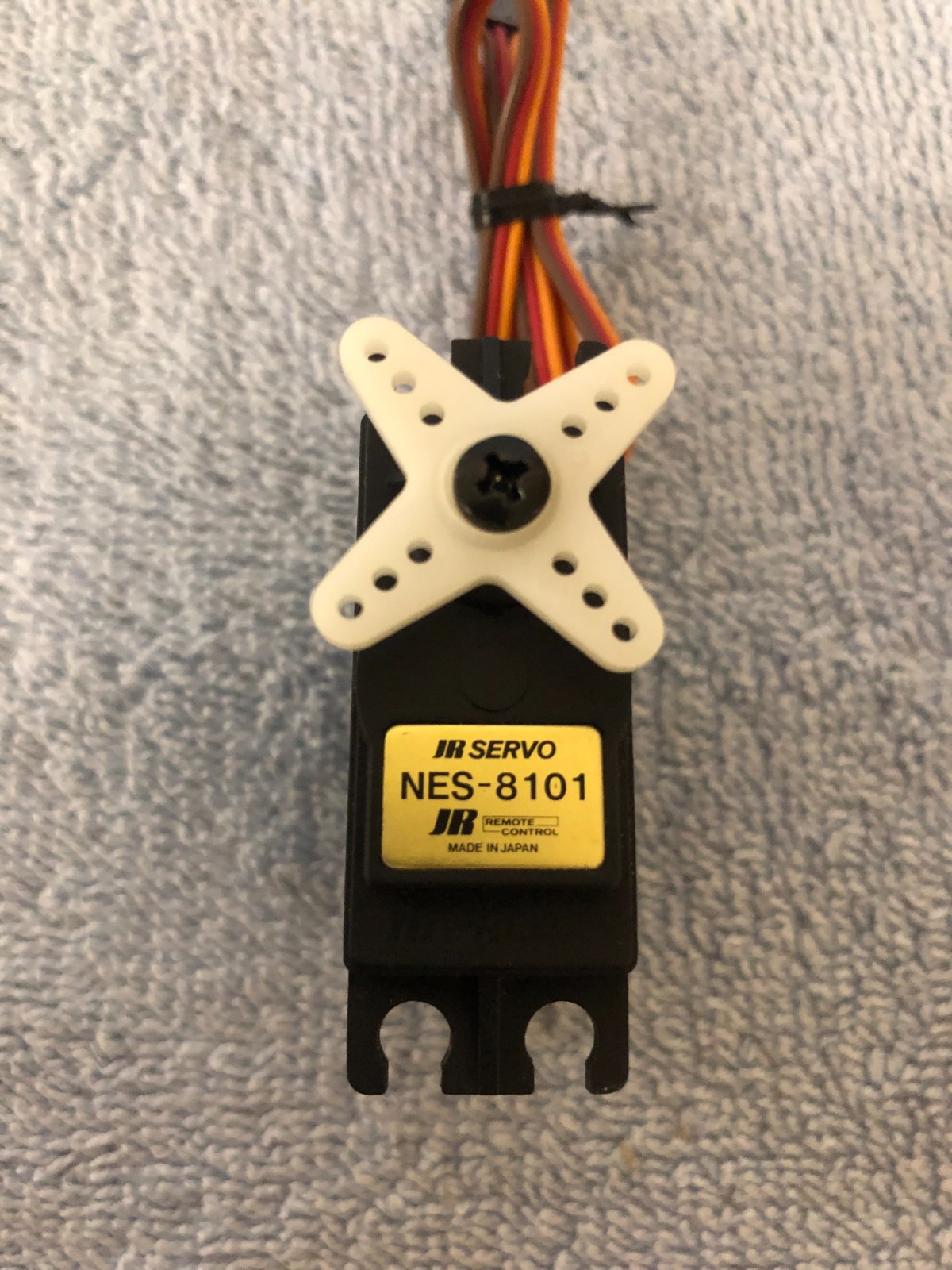JR NES- 8101 - Ultra Precision Servo