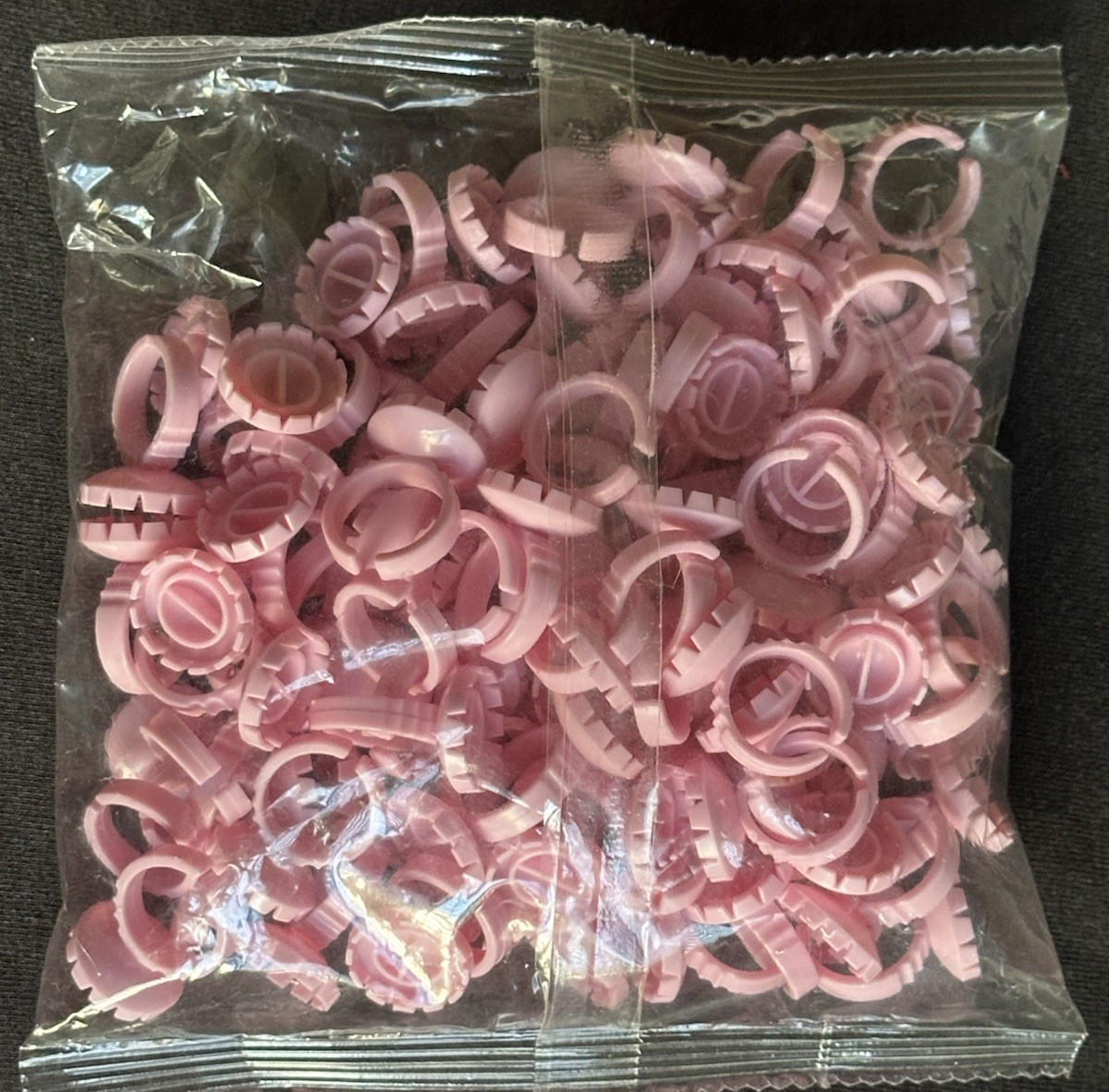 Disposable Pink  Glue Rings For Volume Extensions 100 pcs Brand New