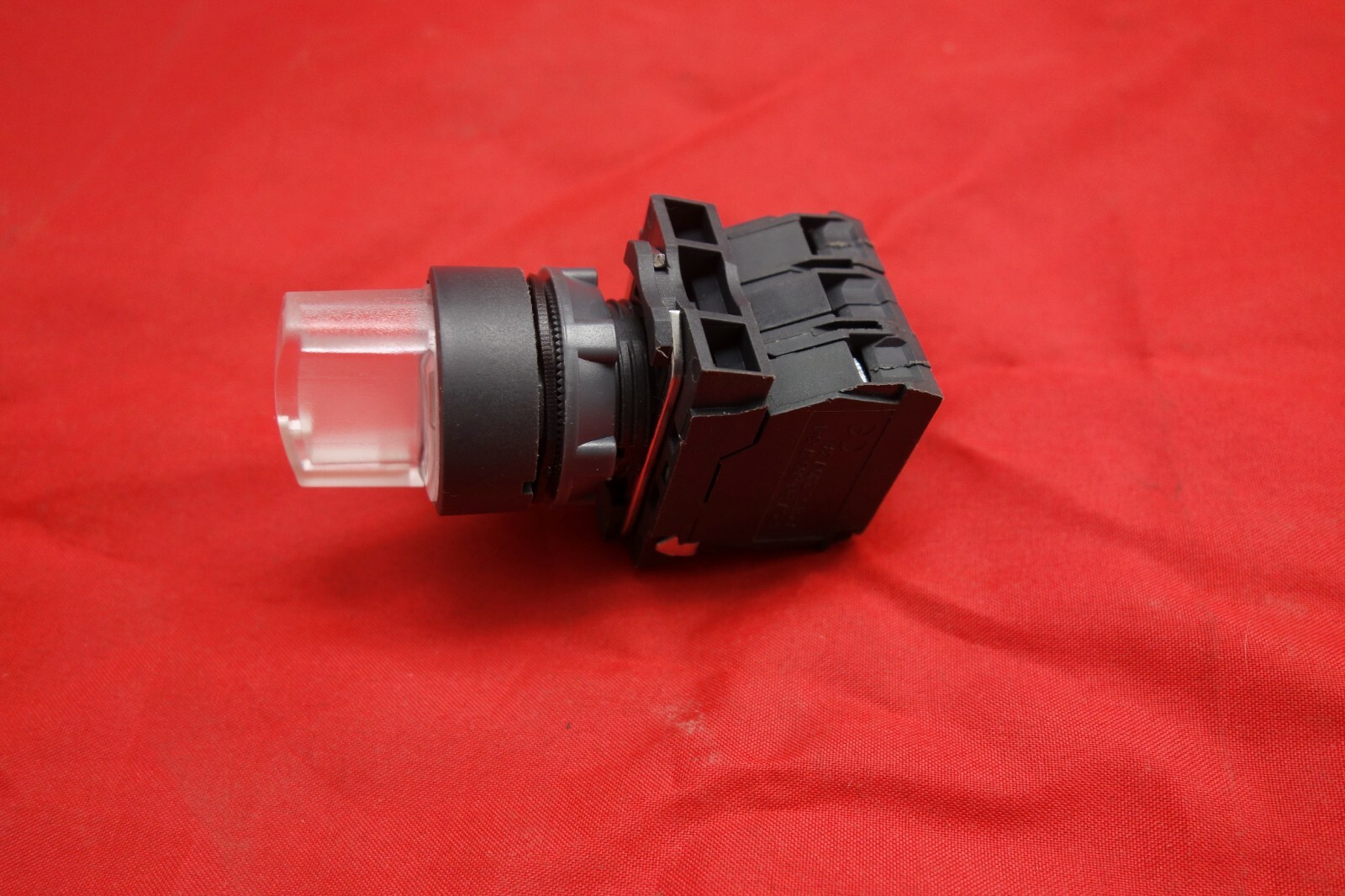 22mm ILLUMINATED Selector switch 3 Position Fits White XB5AK131M5 220V Maintain