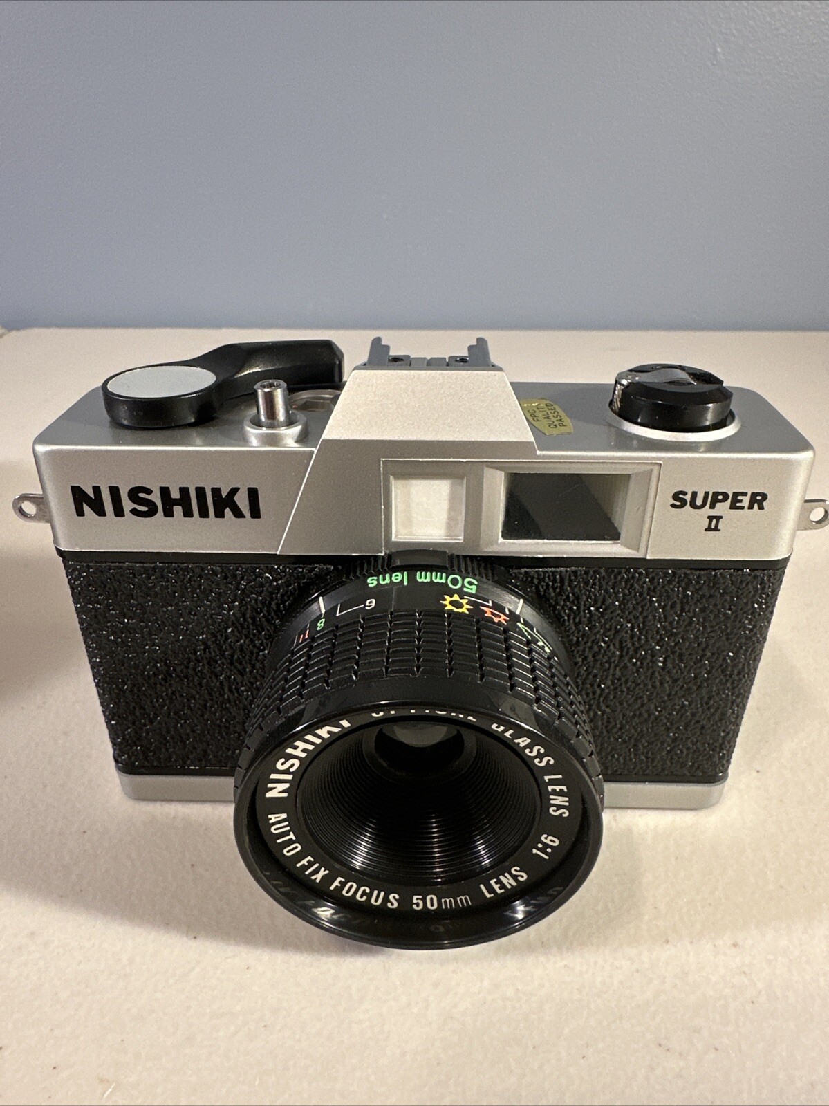 Nishiki Super II 35mm Camera w/Case & Strap Pre-Owned Great Condition