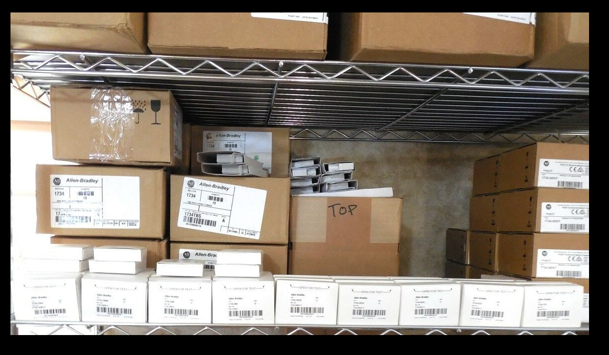 Allen Bradley Point I/O 1734-TB3 Terminal Base, 12 Connections, Screw Clamp, 10A