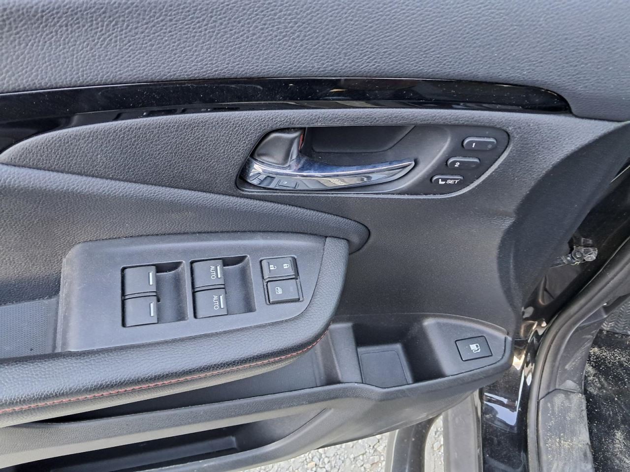 RIDGELINE 2022 Glove Box 4868392