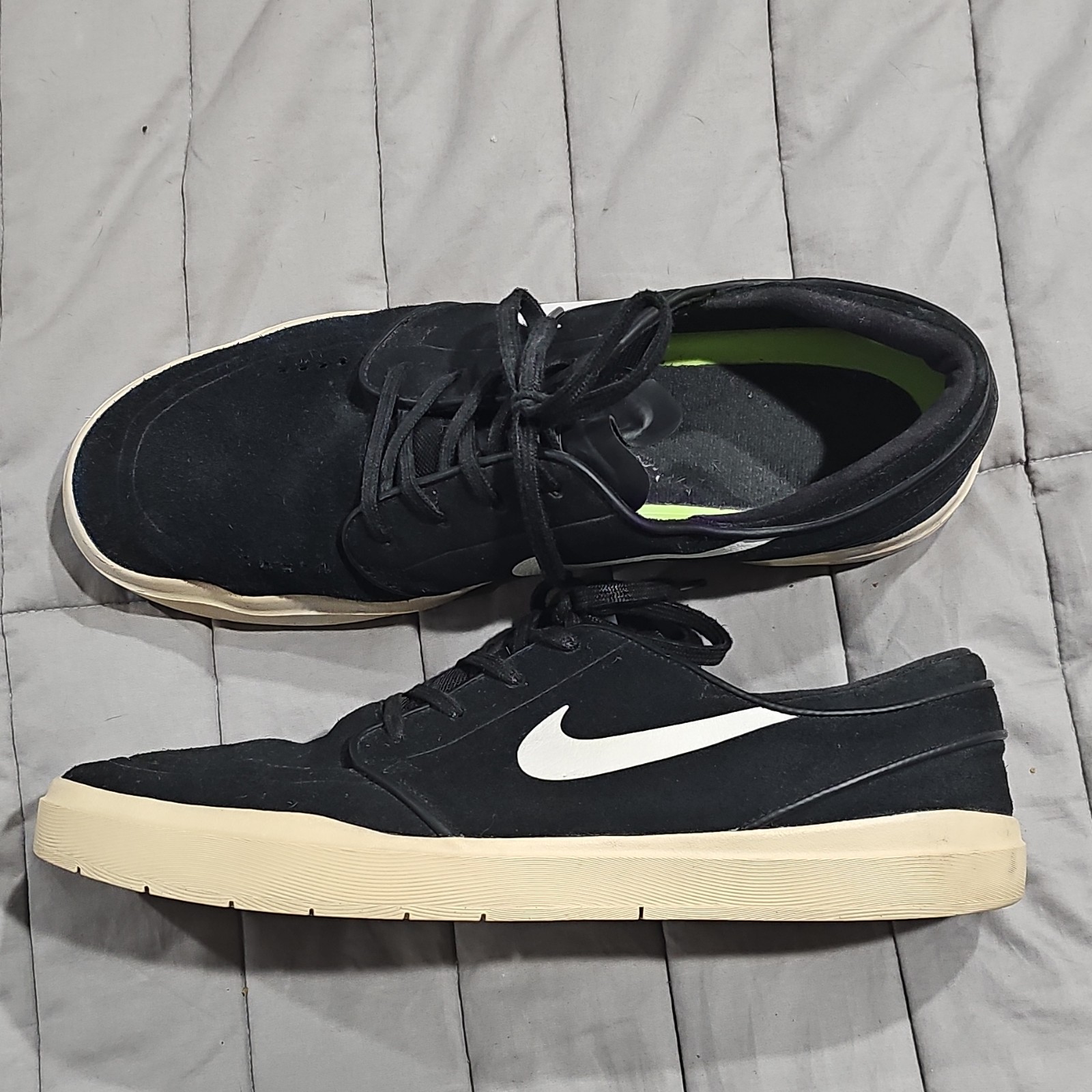 Nike SB Stefan Janoski Men's Black Skateboarding Shoes Medium (D, M) US Size 13