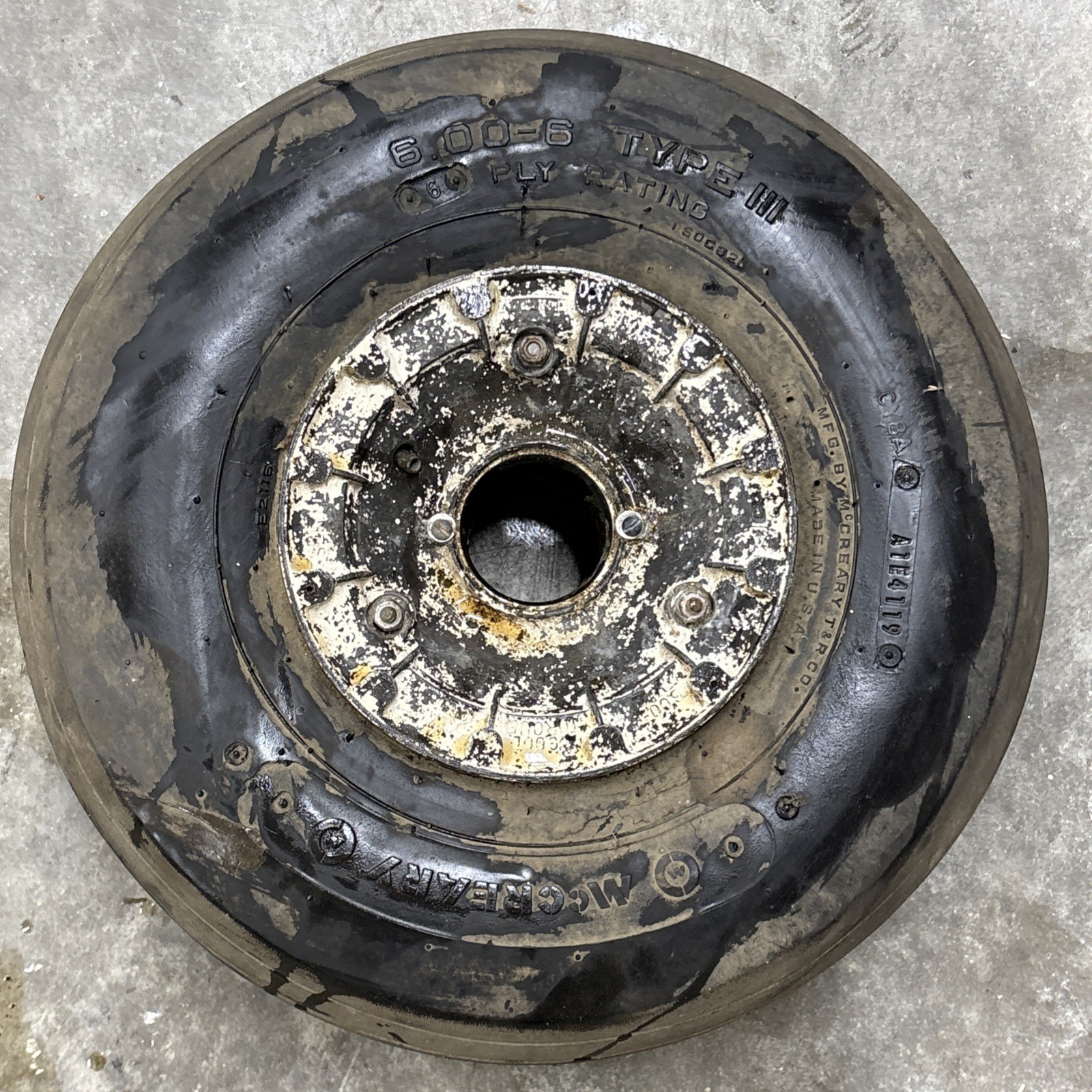 McCreary E2116, 6.00-6 6-Ply Aircraft Tire Type III