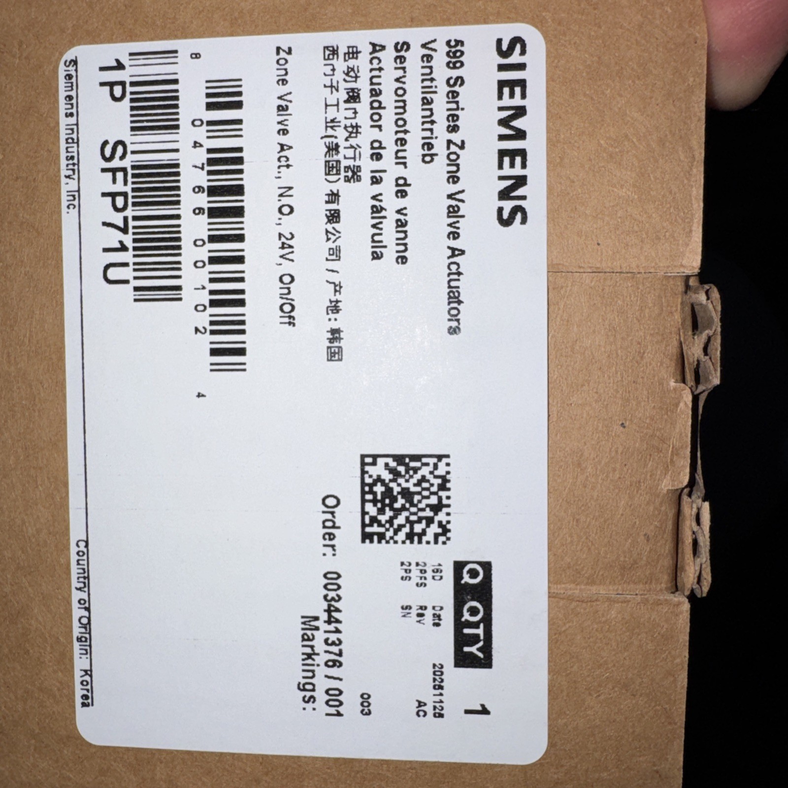 New Siemens SFP71U Zone Valve Actuator 24V On/Off Corded Electric Plastic
