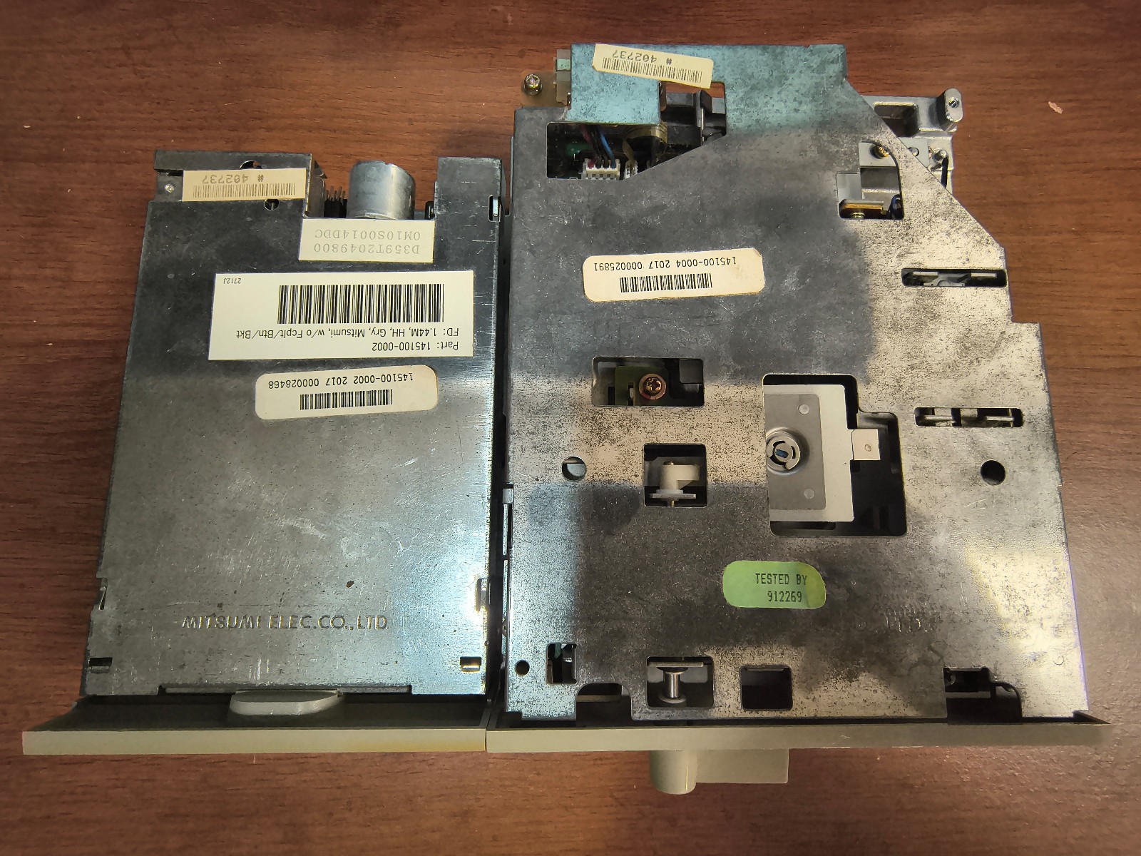 Mitsumi Internal 3.5 & 5.25 Floppy Disk Drives (CONNECTED w/Plate) *UNTESTED*