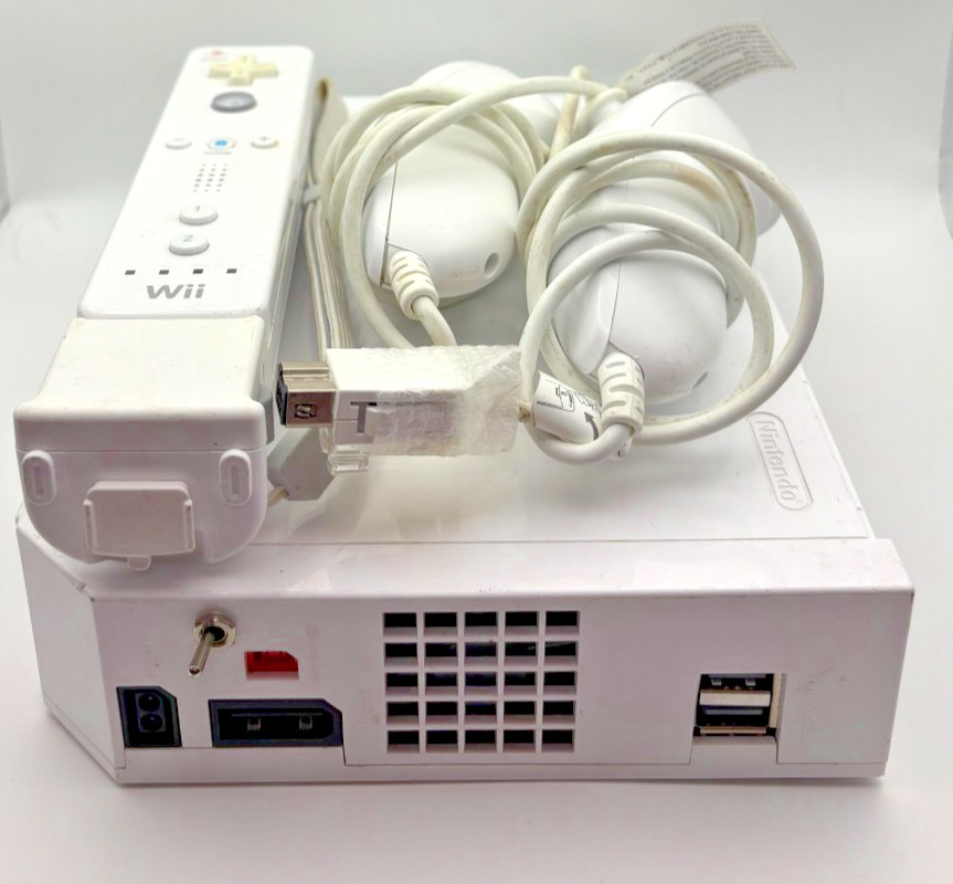 TESTED WII BUNDLE 2x Nunchucks, 1x Motion Adapter, 1x Remote - No Cables/Sensor
