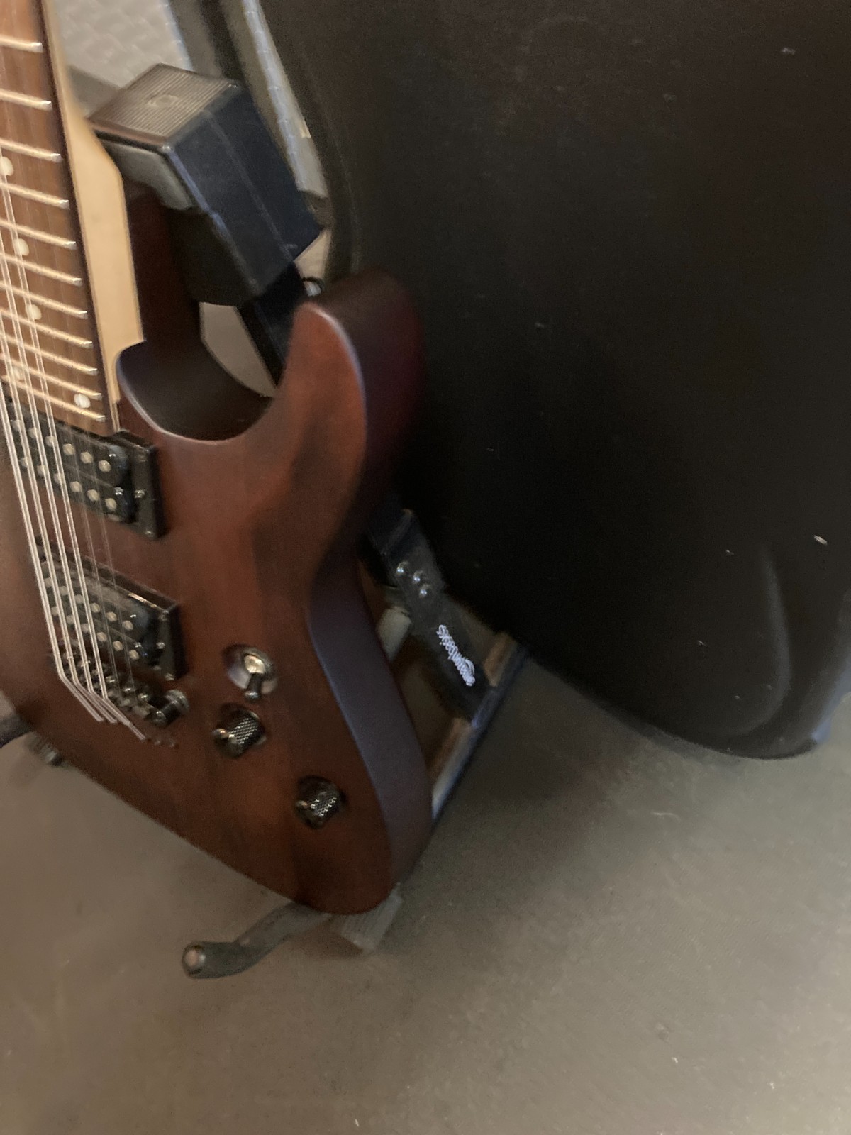 SCHECTER GUITAR RESEARCH OMEN-6