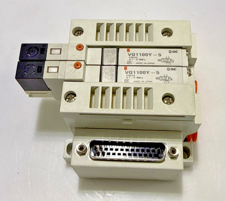 SMC VQ1100Y-5 / 2 PORT BASE   (QUANTITY 2)