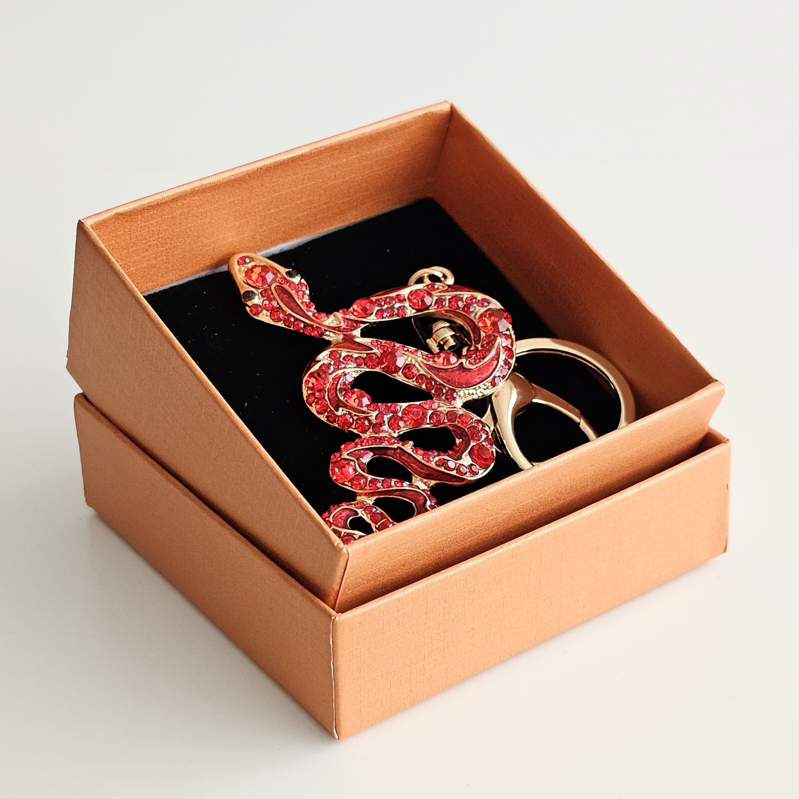 Creative Cute Red Snake Keychain with Rhinestones Fantastic Animal Keyring