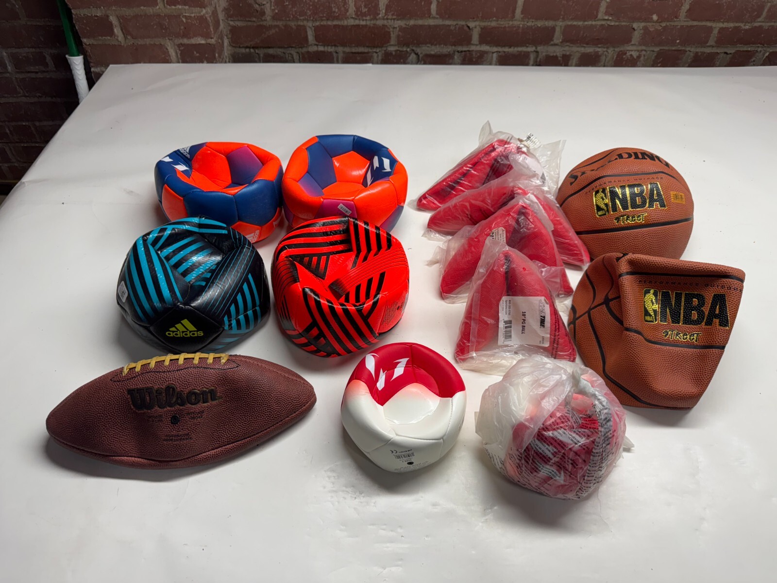 Sports ball lot Soccer Basket ball football dodge ball