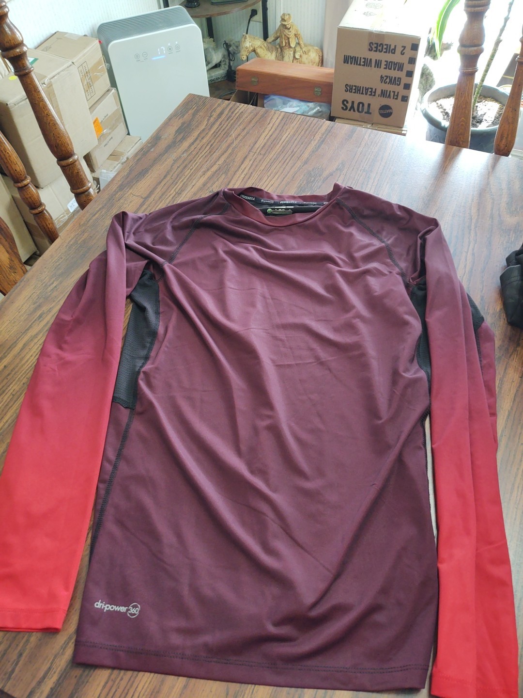 RUSSELL . dri-power 360 Cool Base Layer Red To Burgandy Fade Mens Sz M Shirt