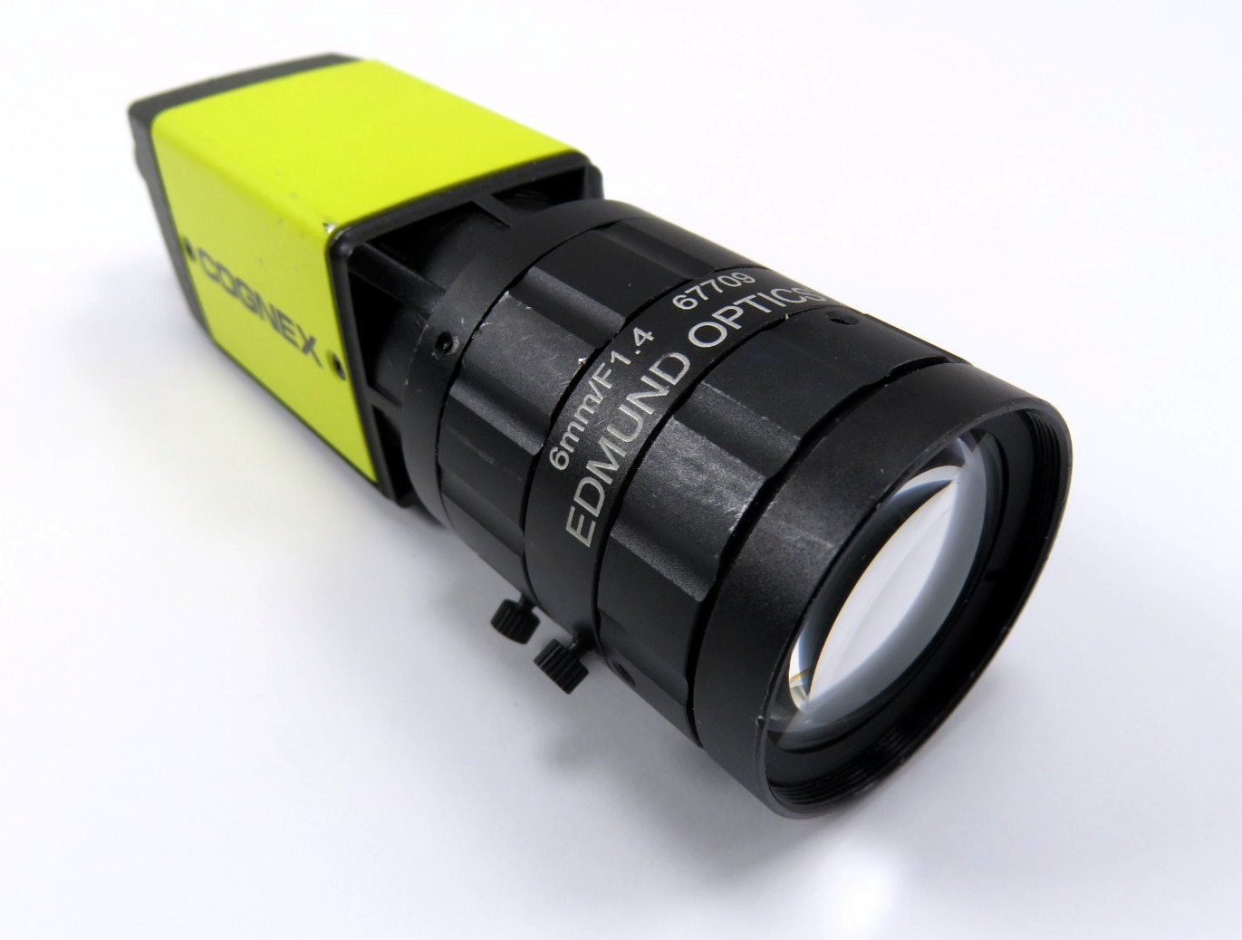 Cognex IS8400M-373-50, 825-10221, 821-10020-1R In-Sight Camera w/ Edmund Lens