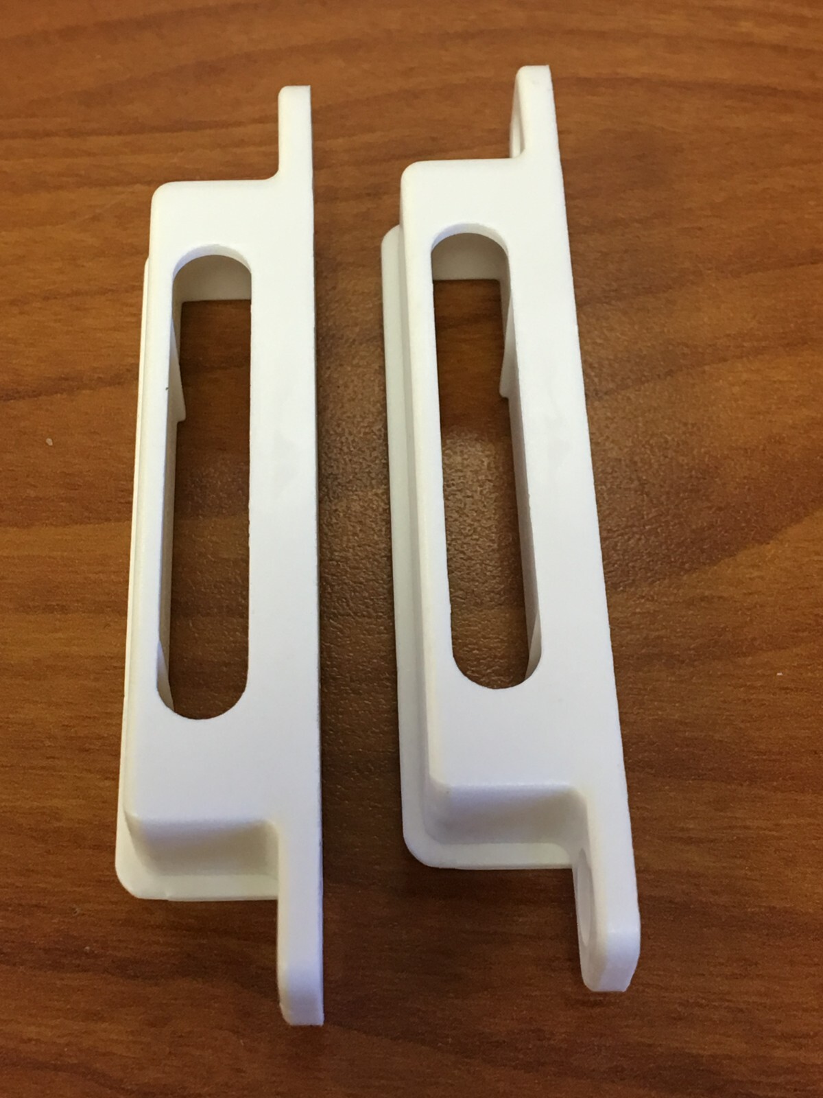 1-Pair of WOCD HOLDER 1433WHITE