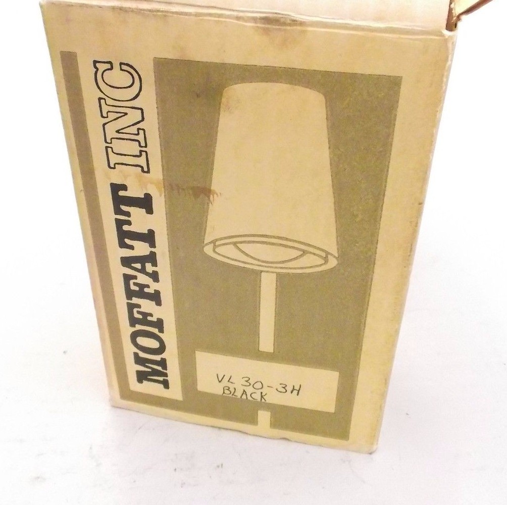 MOFFATT / MULTIGRAPHICS M-13-4-188127 Offset Duplicator Lamp (VL30-3H)