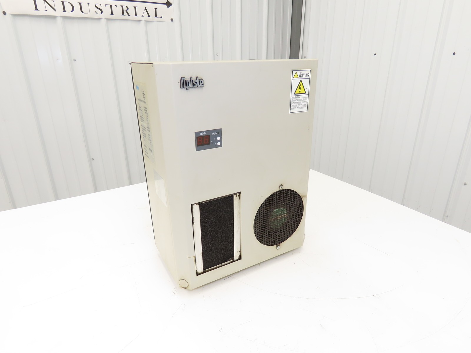 Apiste ENC-620L-UL Enclosure Air Conditioner Special Purpose 200VAC 1Ph