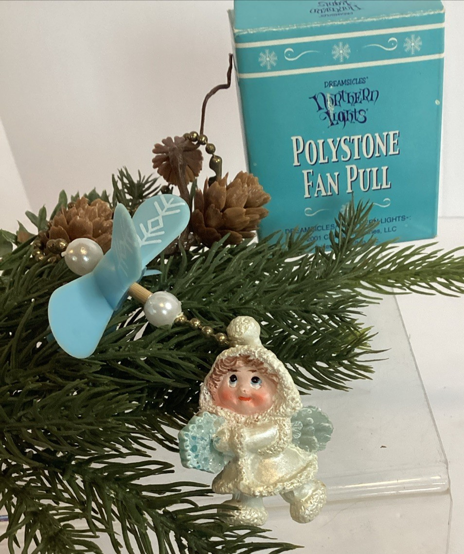Dreamsicles Winter Christmas Northern Lights Polystone Fan Pull New C 2001
