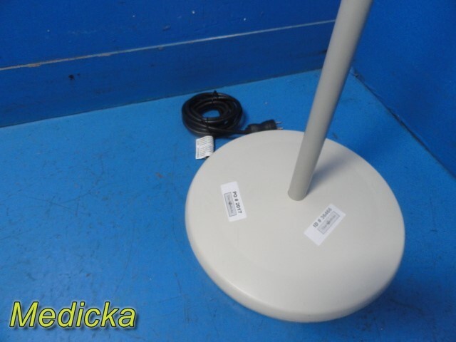 Midmark Ritter Model 152-001 Exam/Procedure Light W/O Caster Base ~ 36466