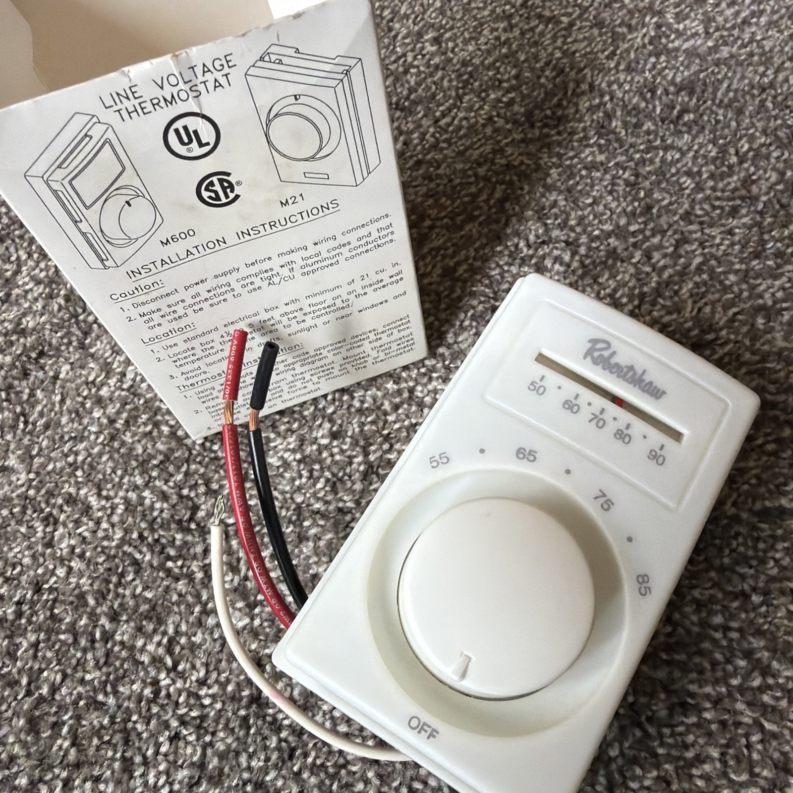 Mears M611W-WT Line Voltage Thermostat. White. Robertshaw.