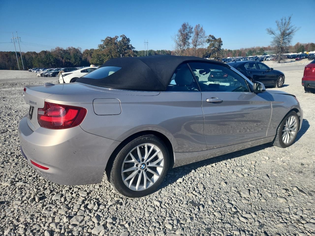 228I 2016 Glove Box 4909902