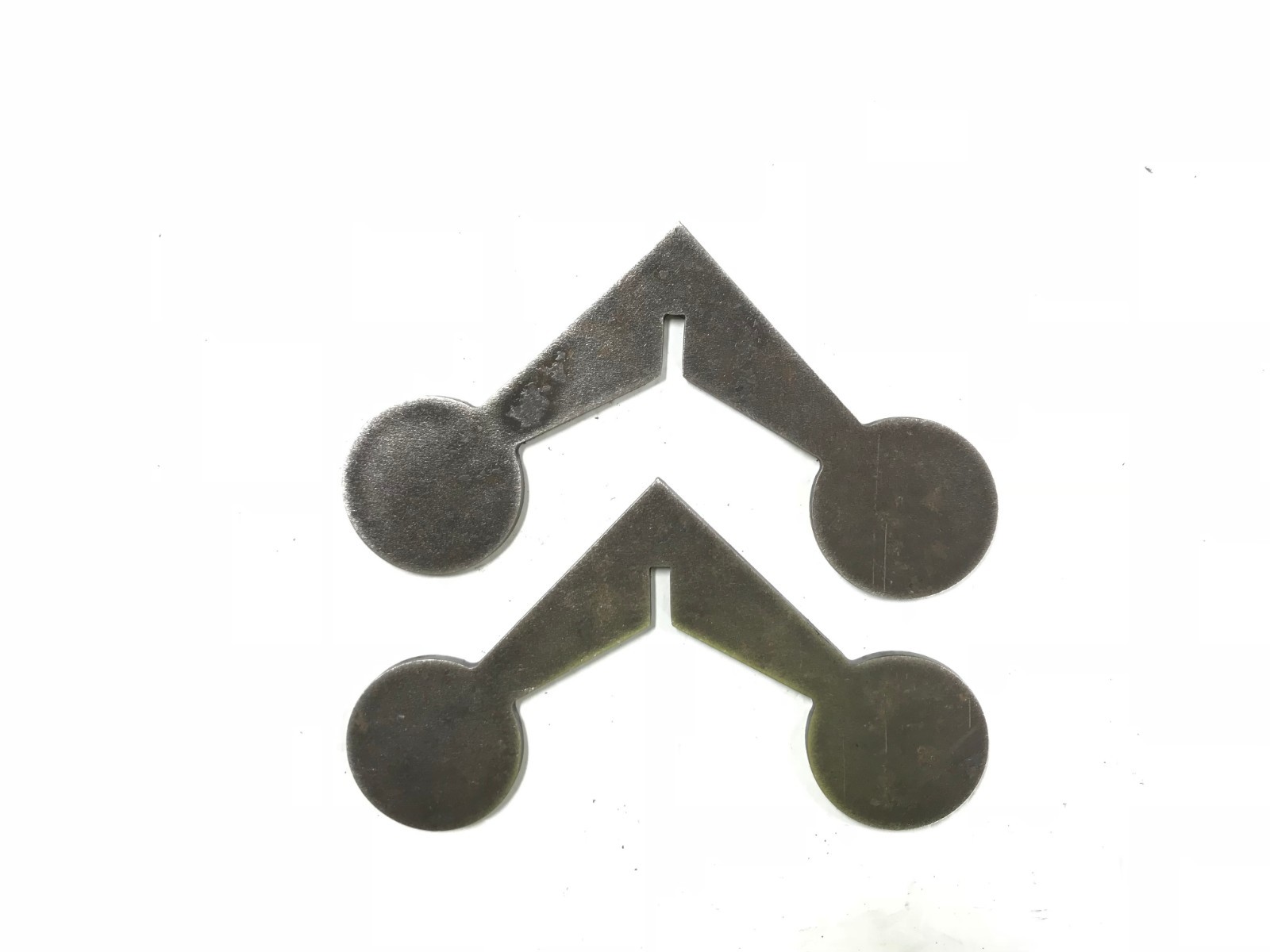 AR500 1/4" Steel Walking Jumping Target Kit 2.5" X 9"