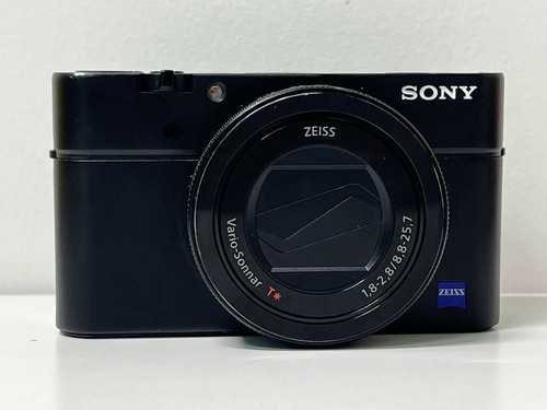 Sony RX100M4 IV 1” Stacked CMOS 960fps Slow Camera (The flash does not work.）