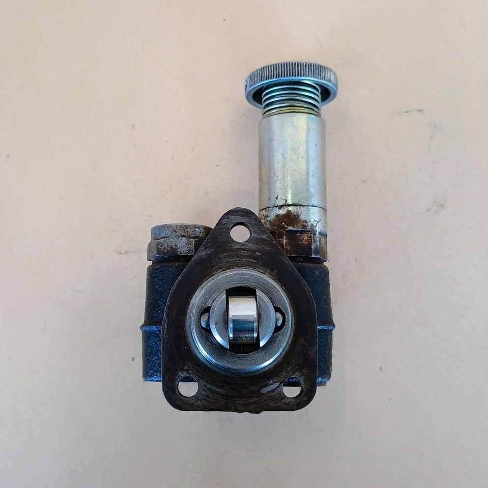 White 2-65, Isuzu 4-235 Fuel lift pump assembly 33-0020214 105220-1871 (S0022)