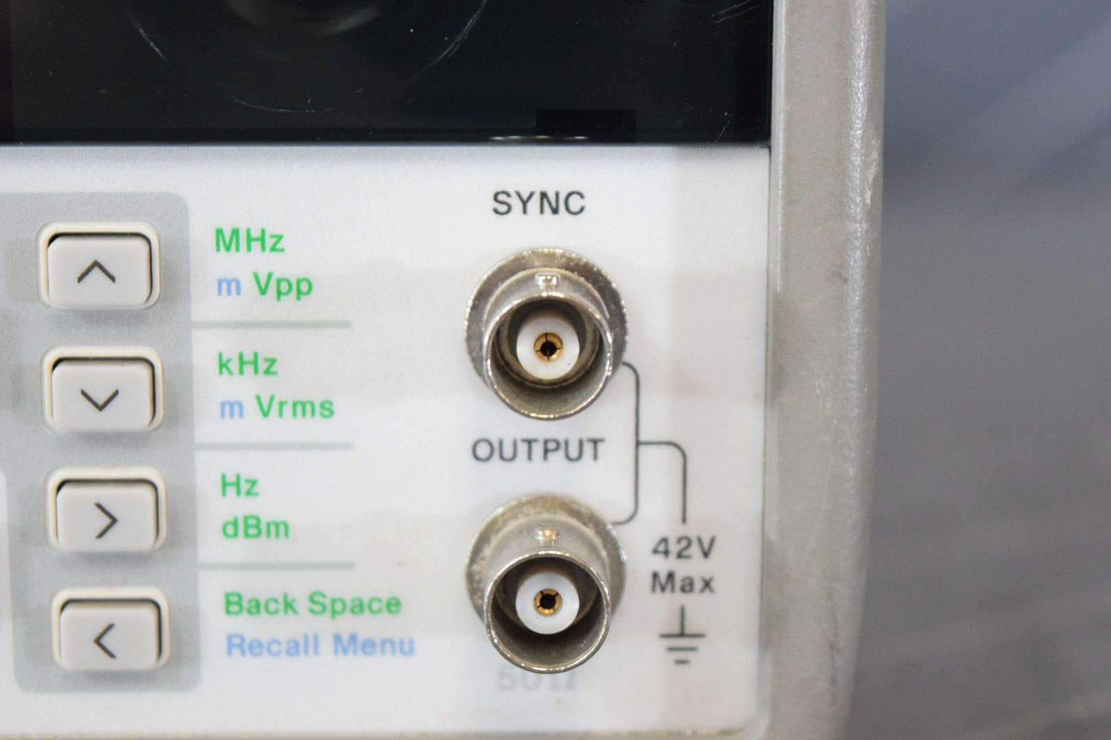 Agilent 33120A Function/Arbitrary Waveform Generator 15MHz