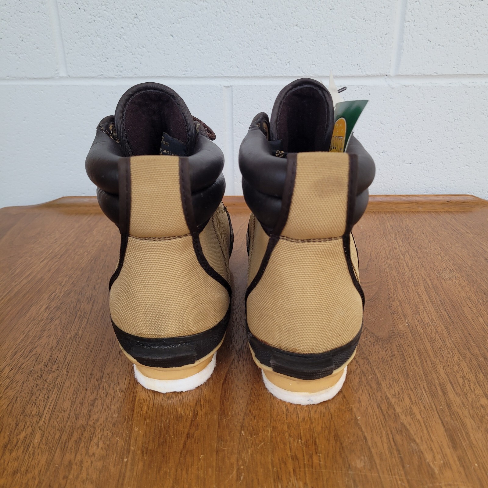 NEW Calcutta Wading Boots Shoes Mens & Boys SZ 7 by Pro-Line Felt Outsole Nylon
