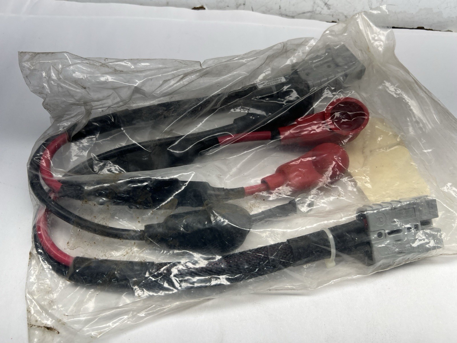 NEW Quantum Q6 Edge  2.0 Power Wheelchair PAIR of  Battery Cables/Harness