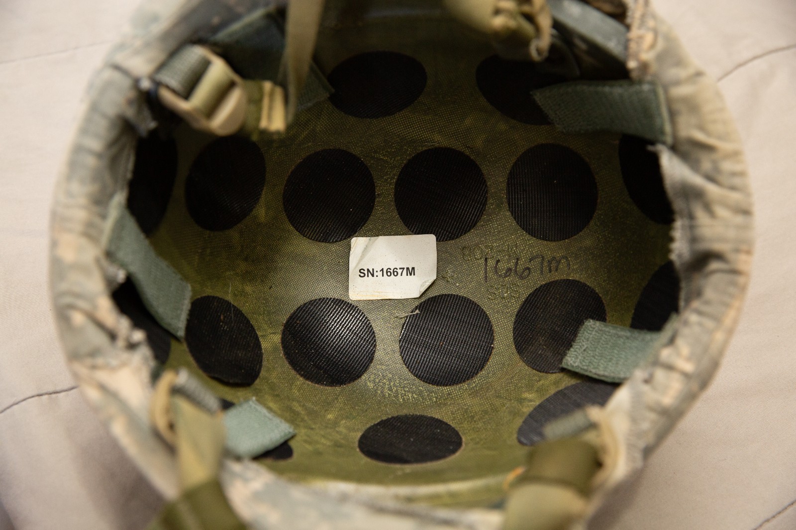 USGI SDS Warrior Helmet ACH Cut w/ Extras Early GWOT OIF OEF Medium