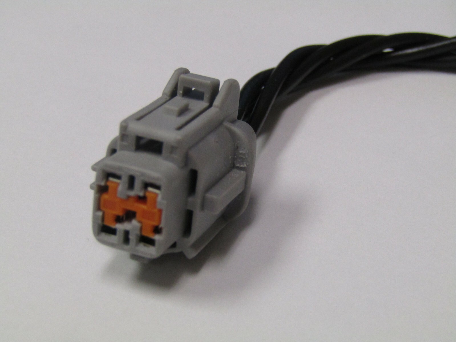 2004-2007 Subaru Impreza WRX STI cooling fan / AC fan Male connector with wires