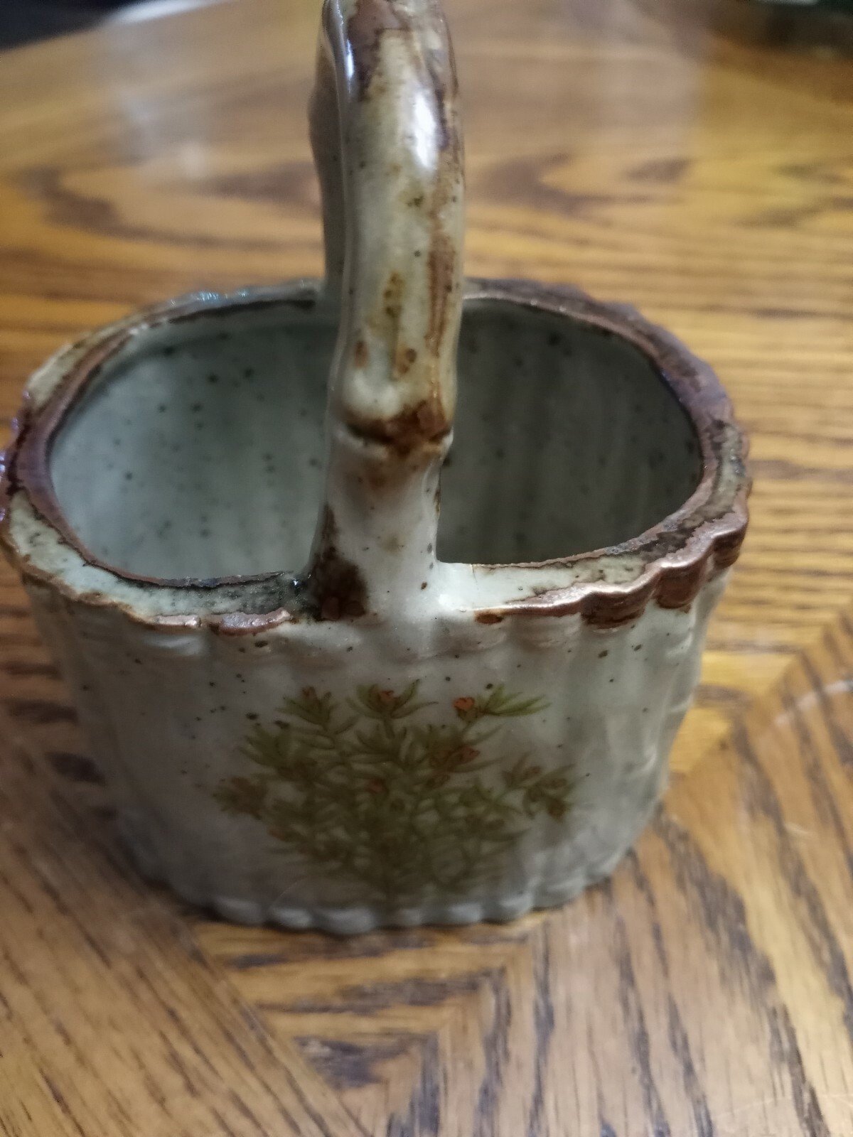 Ceramic Basket With Handle and Flowers 3.5''