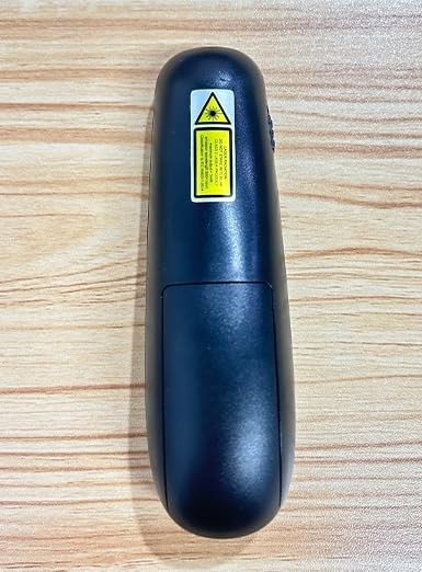 2-in-1 USB Type C Presentation Clicker, Wireless F10, A-black