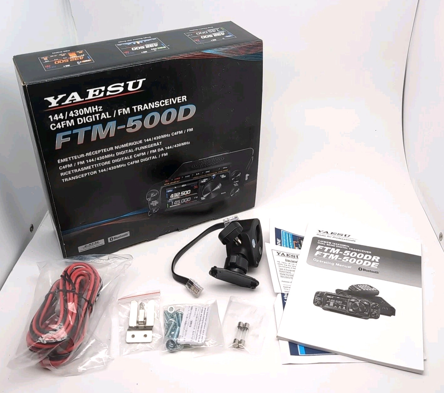 *SHOWN PARTS ONLY* YAESU FTM-500D Box, Manual, Cables, Bracket, LOOK