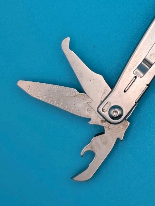 LEATHERMAN WINGMAN MULTI-TOOL! FAST SHIPPING! *CARLISLE*