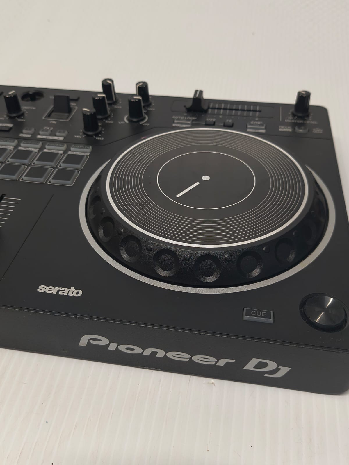 Pioneer DJ 2-Channel DJ Controller DDJ-REV1 Serato Performance DJ Controller