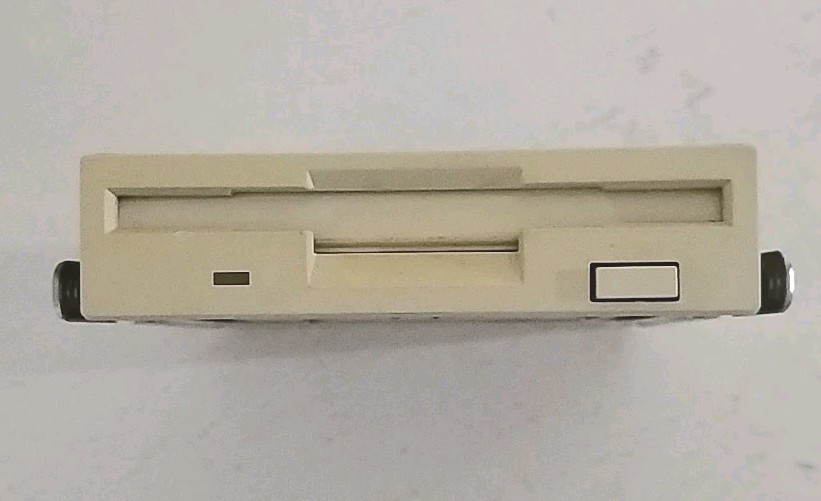 Panasonic JU-257A827P 3.5" Floppy Drive 1.44MB FDD – Untested Beige Front