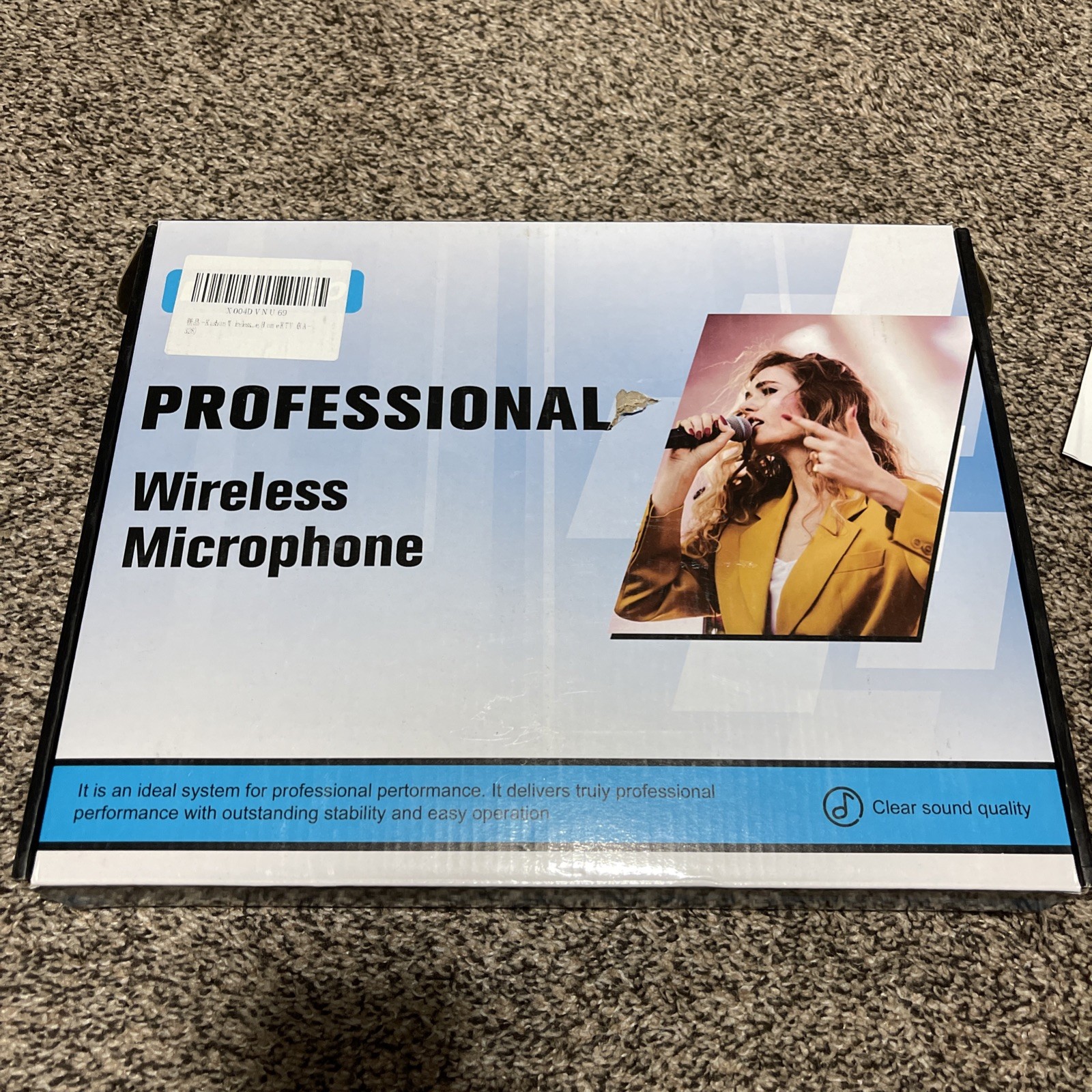 AOKEO WIRELESS MICROPHONE System  Metal Wireless Mic Set Of 2 New Open Box